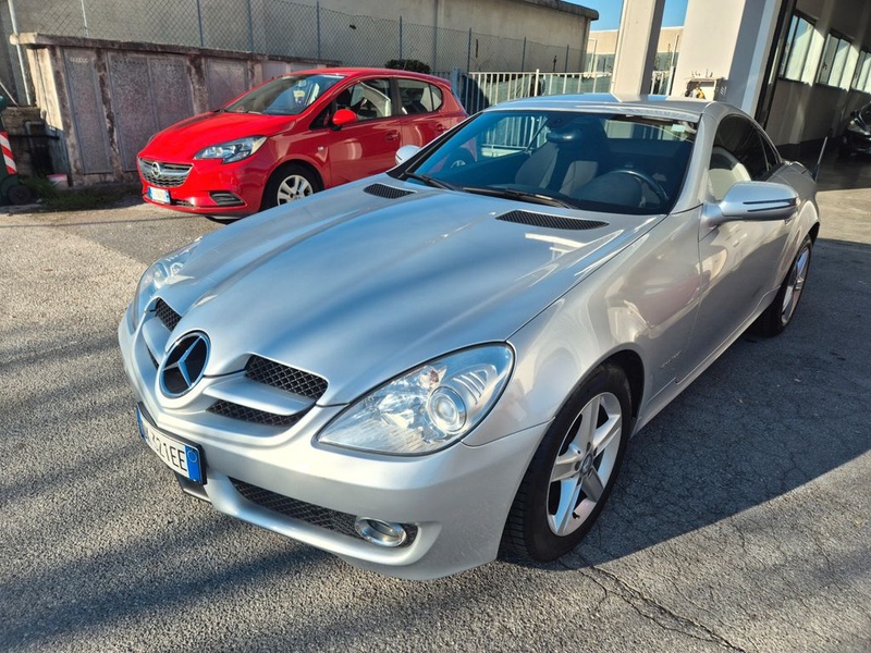 Mercedes-Benz SLK-Class