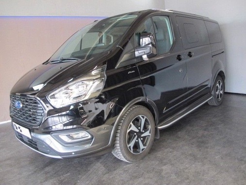 Ford Tourneo Custom 2023