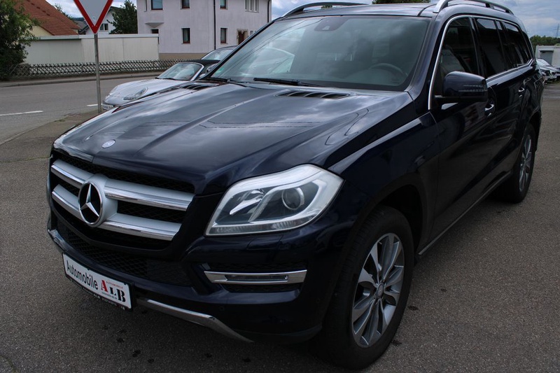 Mercedes-Benz GL-Class