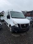 Nissan NV400 2022