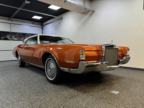 Lincoln Continental 1972