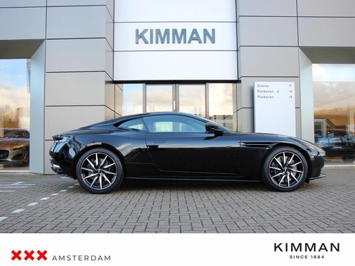 Aston Martin DB11 2022