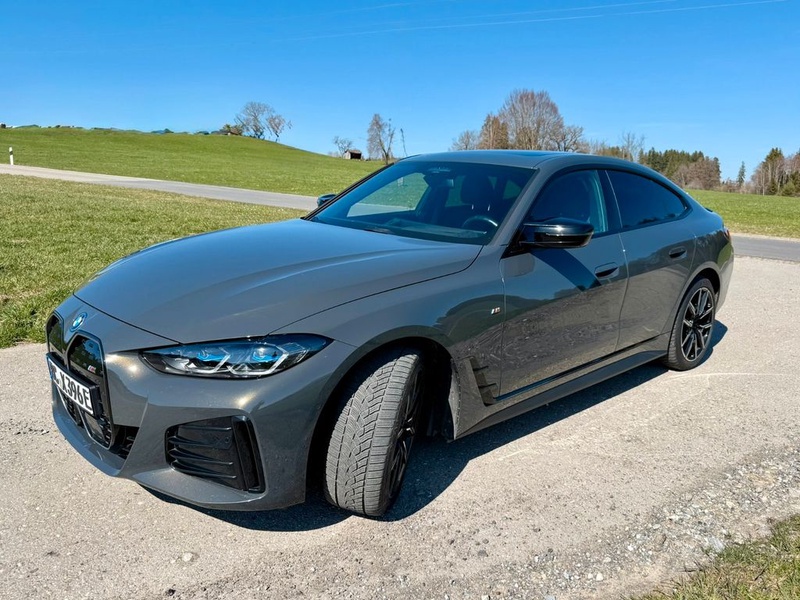 BMW i4
