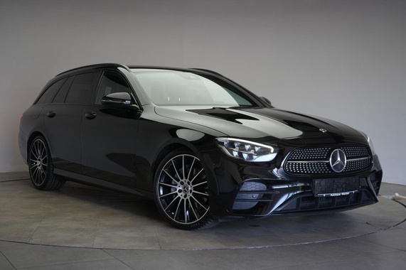 Mercedes-Benz E-Class 2022