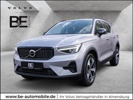 Volvo XC40 2025