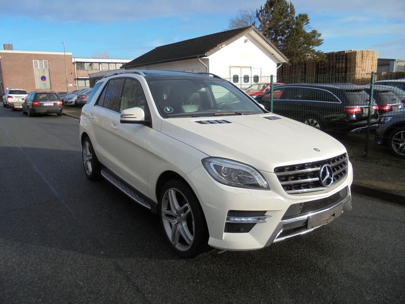 Mercedes-Benz ML-Class