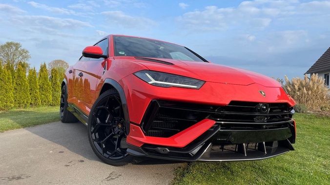 Lamborghini Urus 2025