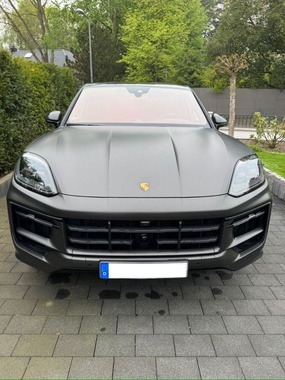 Porsche Cayenne 2024