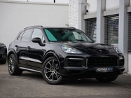 Porsche Cayenne 2021