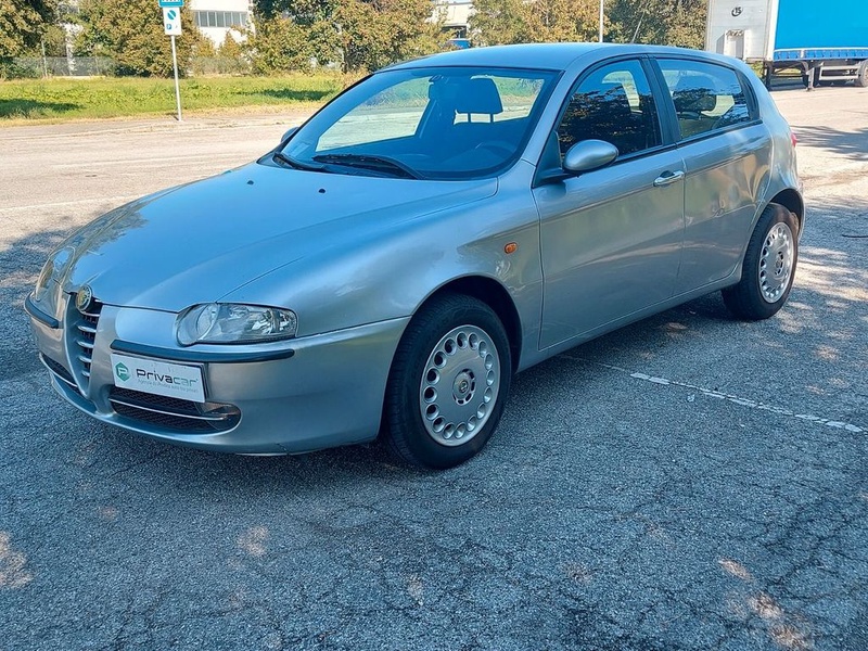 Alfa Romeo 147