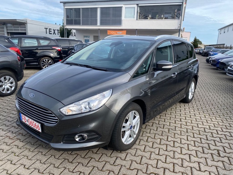 Ford S-Max