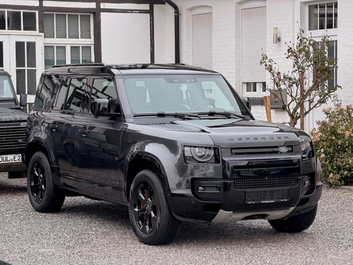 Land Rover Defender 2022