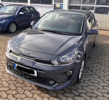 Kia Rio 2021