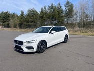 Volvo V60 2022