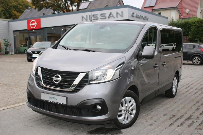 Nissan NV300