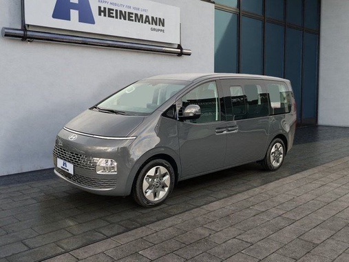 Hyundai Staria 2025