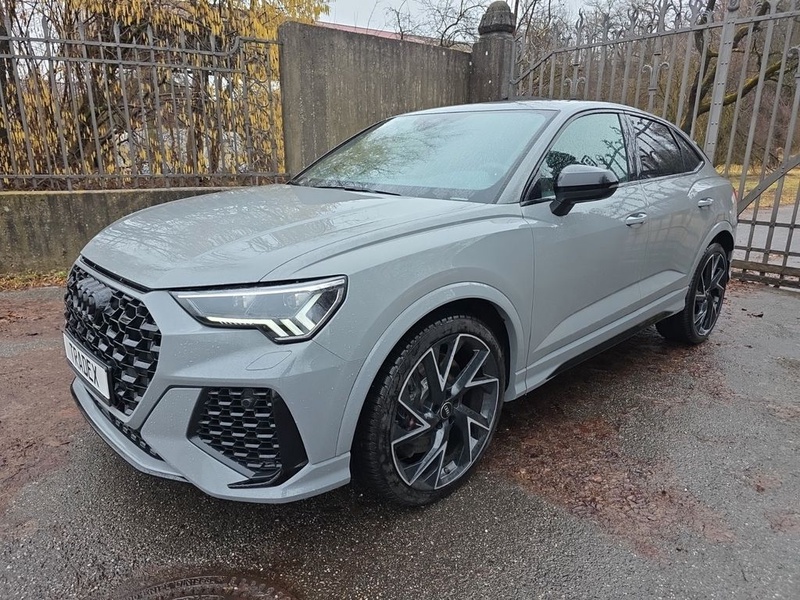 Audi RSQ3