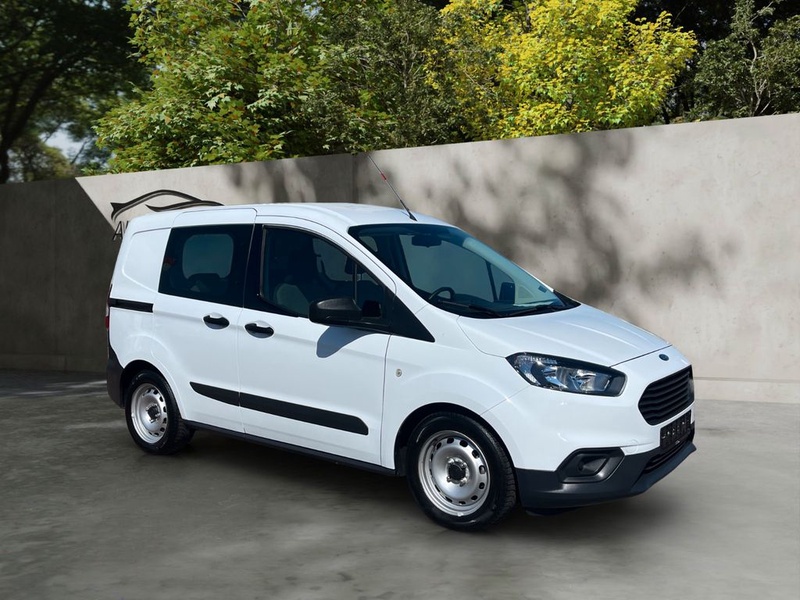 Ford Transit Courier