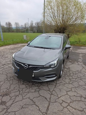 Opel Astra 2021