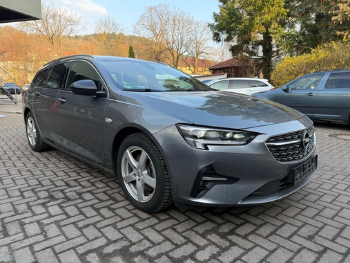 Opel Insignia 2022