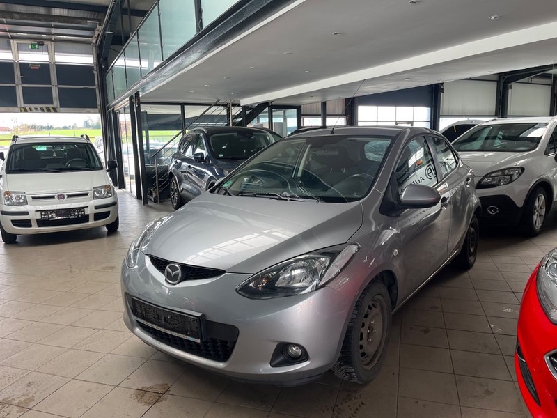 Mazda 2
