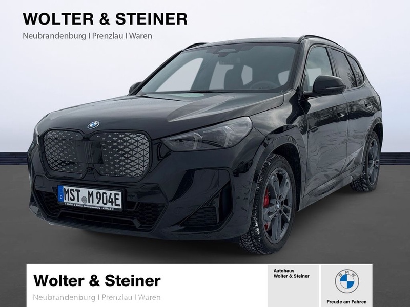BMW iX1