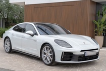 Porsche Panamera 2024