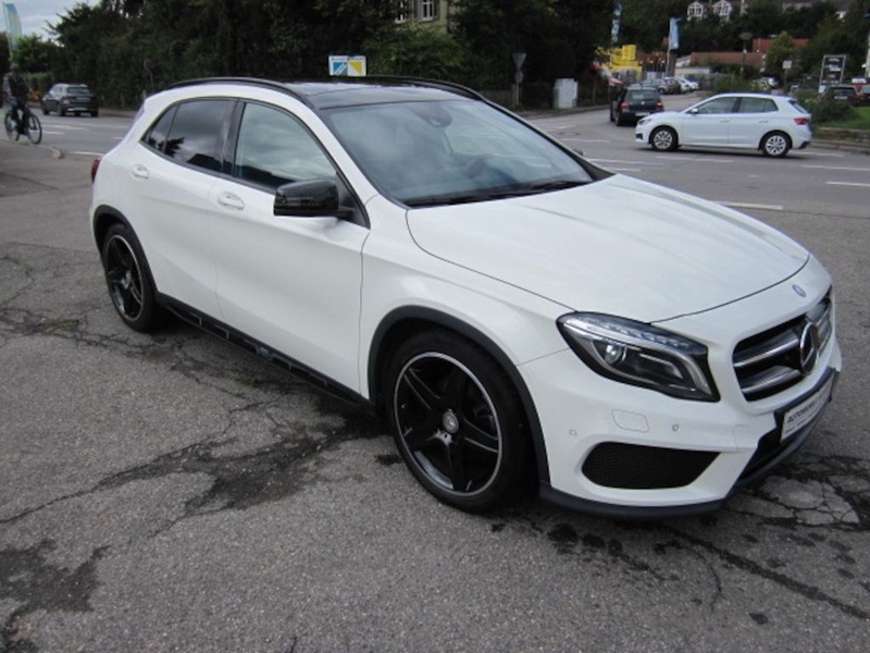 Mercedes-Benz GLA-Class