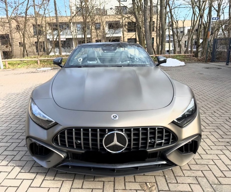 Mercedes-Benz SL-Class