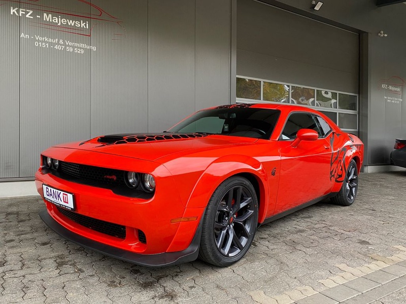 Dodge Challenger