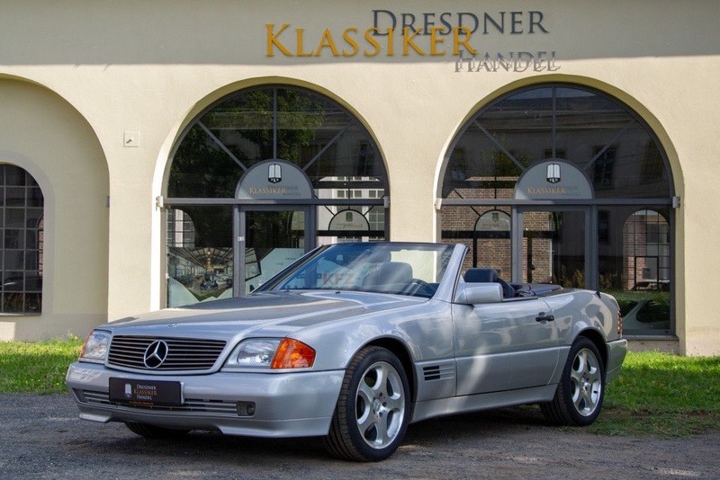 Mercedes-Benz SL-Class