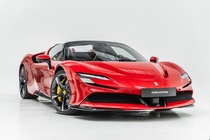 Ferrari SF90 2025
