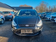 Ford S-Max 2012