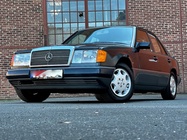 Mercedes-Benz 300 1992