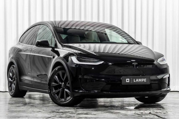 Tesla Model X 2023