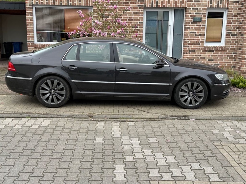 Volkswagen Phaeton