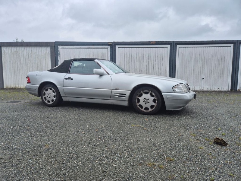 Mercedes-Benz SL-Class