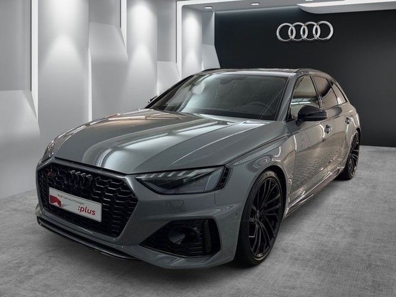 Audi RS4