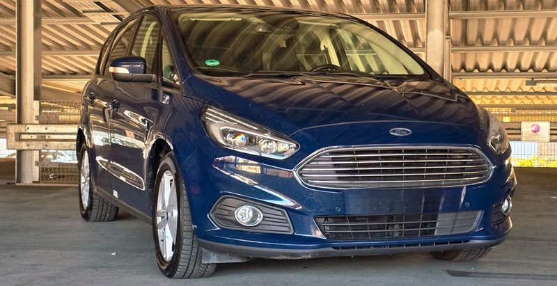 Ford S-Max