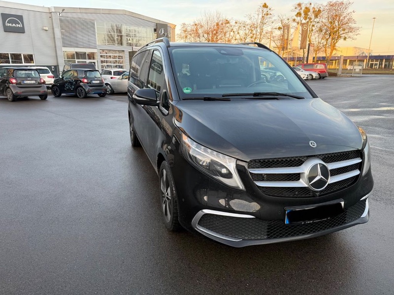 Mercedes-Benz V-Class
