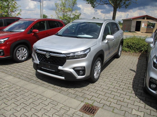 Suzuki SX4 2025