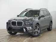BMW X7 2025
