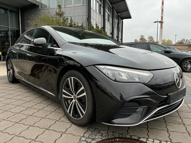 Mercedes-Benz EQE