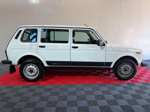 Lada Niva 2022