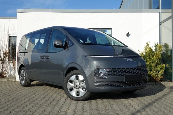 Hyundai Staria 2025