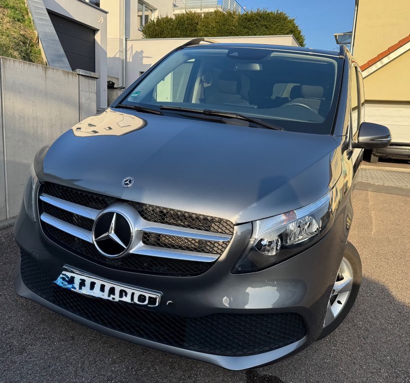 Mercedes-Benz V-Class
