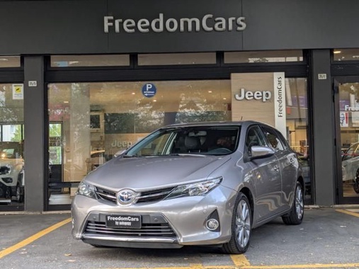 Toyota Auris 2015