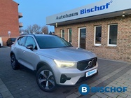 Volvo XC40 2025