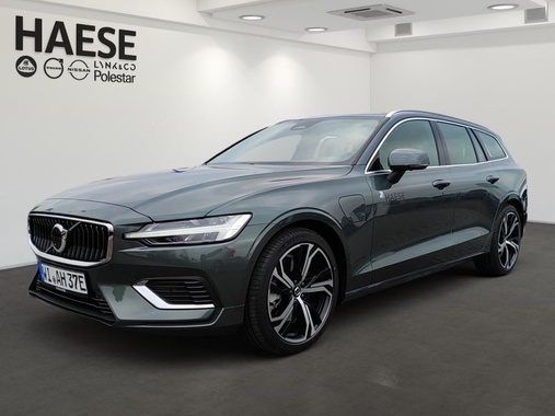 Volvo V60 2025