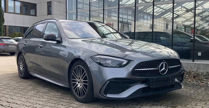 Mercedes-Benz C-Class 2023